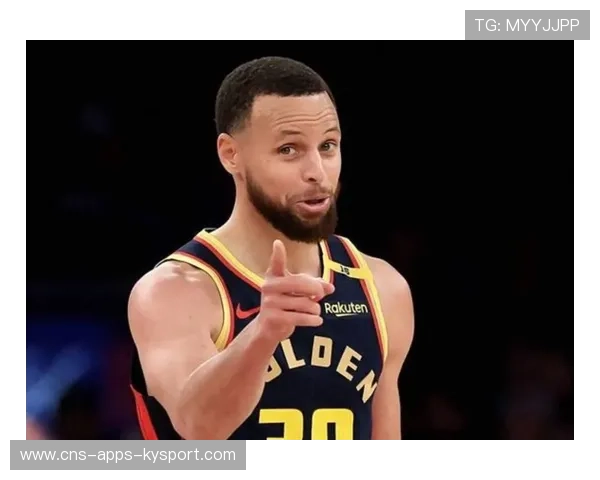 库里弧顶三分稳稳命中，勇士在最后时刻扭转战局